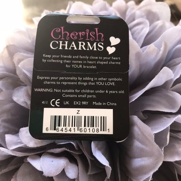 Cherish Charms‎ Z Monogram Initial Bracelet Charm Silvertone Silver Tone NEW - Picture 3 of 3